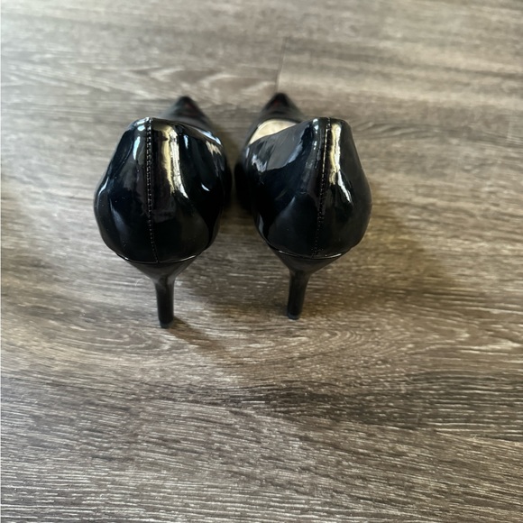 Lunnah Bella Black Pump Heels Multiple sizes - Picture 4 of 4